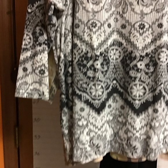 BASIC EDITIONS women’s top, 3/4 LENGTH sleeve, plus sz 2X black and white - Picture 3 of 6